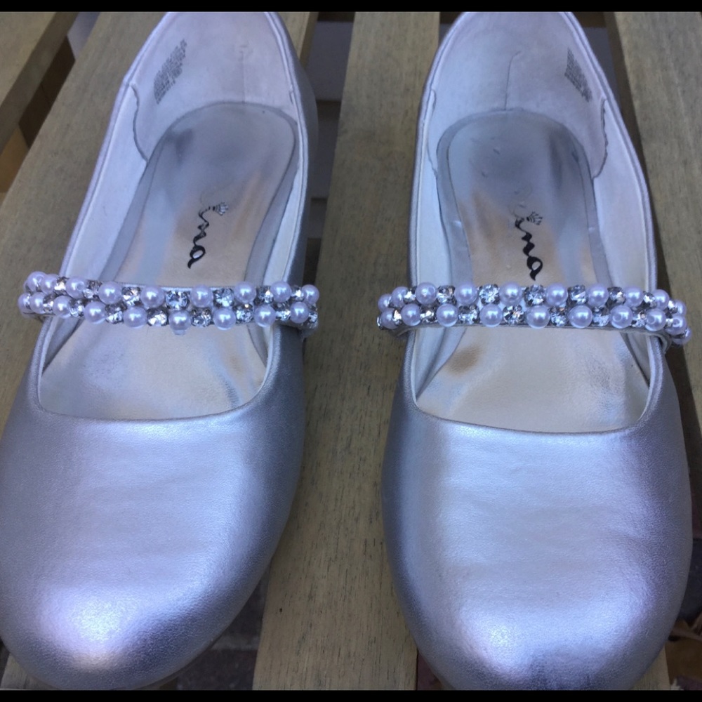 Nina Holiday/Flower Girl Silver Dress Shoes
